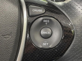 【クルーズコントロール】高速道路もラクラク走行。アクセルを離しても一定速度で走行ができ、長距離運転時の負担を軽減!加速・減速も簡単なスイッチ操作で調整できます。