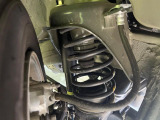 お車を安心してお乗りいただく為には、足回りの定期点検が欠かせません。サービスサポート(有償保証)では無料点検もご提供しており、安心のカーライフをお過ごしいただけるサポート体制が整っています。