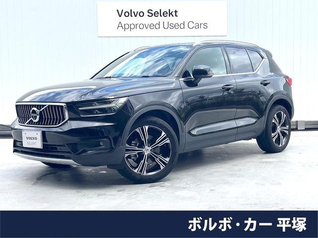 XC40 B4 AWD インスクリプション 4WD 