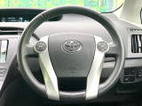 【純正革巻きステアリング】上質な革を使用することで、手にしっかり馴染みとても運転しやすいハンドルです♪