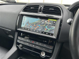 Fペイス  プレステージ 4WD 本革シート