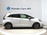 全長399cm、幅169cm、高さ154cmのお車になります。