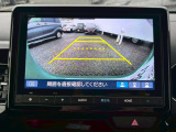 バックでの駐車が苦手な方や運転にあまり自信のない方でも後方の視界をしっかりサポート。安心して車庫入れが出来るバックカメラを装備しています!