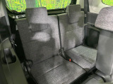 3列目シートはもちろん状態良好☆大人でもゆったりと座って頂けますので、大人数でのお出かけもラクラクです♪ご家族で、気の知れた仲間で、ドライブに行くのが楽しみですね♪