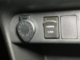 アクセサリーソケット、HDMI・USB接続端子