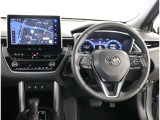 高いホールド性で運転姿勢が安定します。長距離ドライブでも疲れにくいのが魅力です。快適なドライビングライフをお送りください♪