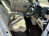 一体感のある運転席周り♪快適なドライブをお楽しみください&cap;( &acute;&forall;`)&cap;