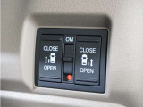 ◆アダプティブクルーズコントロール◆予め設定した車速内でクルマが自動的に加減速。前走車との適切な車間距離を維持しながら追従走行します。【LKAS】車線維持支援システムでステアリング操作を支援。