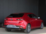 内外装程度の良い人気のMAZDA3ファストバックが入庫です♪ETCやナビ、360&deg;モニターなど、装備も充実しております!是非この機会にご検討下さい♪