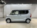 色は人気のブライトシルバーです。