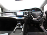 Honda車が初めての方にも扱いやすく分かりやすいインパネ周りと各種スイッチ類です。