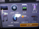 CDDVD再生、SDカード再生、AM、FMラジオ、Bluetooth装備しています♪