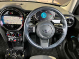ハンドル操作がダイレクトにタイヤに伝わり、キビキビとした運転が楽しめます。