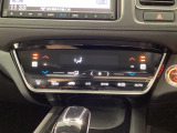 運転席と助手席にはシートヒーターが付いています☆寒い時期に腰周りを温めてくれるので体全体が温まりやすいのは勿論、暖房と違い顔に風が当たらないので、乾燥肌やドライアイの方でも大丈夫☆