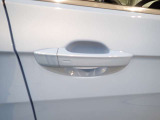&rdquo;Keyless Access&rdquo;によって、ドアハンドルに手をかけるだけでドアロックが解除できます!