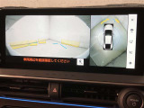 いまや必須装備「ナビゲーション」搭載!知らない場所にスイスイッとドライブ。もう、これなしではハンドルを握れませんね!でも運転中の操作は危険ですのでご注意ですね☆