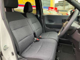 運転席・助手席ともに綺麗な状態です!