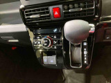 納車前にはプロのメカニックが、各部の点検を行います。ディーラーにしか出来ない品質、そしてサービスできっと満足していただけると思います!