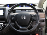 【運転席まわり】Honda独自の設計思想に基づき、自然に手を伸ばした先に操作したいものがあるようレイアウトを追求 !