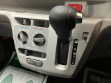当店でご購入頂いた車両は全車車検整備又は法定12か月点検を行い、エンジンオイル・オイルフィルター・フロントワイパーゴム・バッテリーの交換を行っています、整備費用は本体に含まれてますので安心ですよ♪