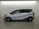 両側パワースライドドア付きだから、狭い駐車スペースなどでの 乗り降りラクラク!小さなお子さまのいるご家庭には嬉しい装備。