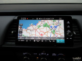 ナビゲーション装備☆多彩な機能で快適ドライブをアシスト☆オーディオ機能も充実していますね☆