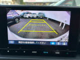 バックカメラも付いています! 運転が不慣れな方でも安心して駐車が可能です!
