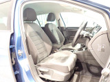 清潔で広々した座席です!是非、現車を見て体感してみてください。