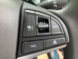 全車速追従式アダプティブクルーズコントロールです。設定した車間距離を保ちながら加速、減速さらに停止まで自動追従し、運転操作の負担を軽減します。