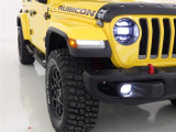 フォグランプ装着車です。暗い夜道の車両前方を明るく照らします