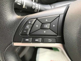 【ステアリングスイッチ】ステアリングを握ったままオーディオ等がコントロール出来ますので、利便性だけでなく事故防止にも繋がります。