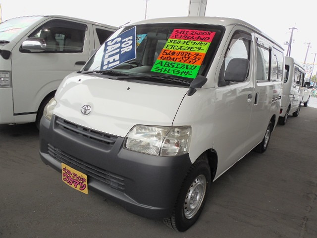 ライトエースバン 1.5 DX 4WD SDナビ・ワンセグ・バックカメラ・ETC・ABS