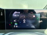 メーター内のカラーディスプレイには運転をサポートするさまざまな情報を表示します☆
