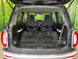 普段のお買い物や通勤、送迎等に十分な荷室スペースを確保しております。セカンドシートを倒すと、大きな荷物の積載も可能です♪