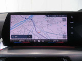◆iDriveを装備。操作系統をディスプレイから独立させることで、人間工学に基づいた最適な運転環境を実現しております。◆