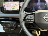 ハンドル周りには車両状態の確認やナビ操作が可能なステアリングスイッチを完備♪ハンドルの高さ調節も可能です!