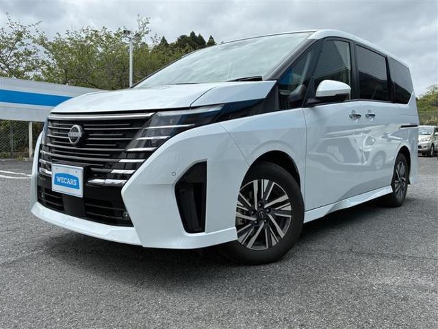 セレナ 1.4 e-POWER ハイウェイスターV 