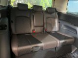 3列目シートはもちろん状態良好☆大人でもゆったりと座って頂けますので、大人数でのお出かけもラクラクです♪ご家族で、気の知れた仲間で、ドライブに行くのが楽しみですね♪