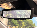 【デジタルインナーミラー】後席の大きな荷物や同乗者で後方が確認しづらい時でも安心!カメラが撮影した車両後方の映像をルームミラー内に表示。クリアな視界で状況の確認が可能です!