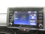 純正ディスプレイオーディオが付いています。
