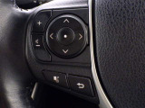 ステアリングスイッチ装備!運転しながら手元でオーディオの操作などができます。