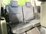3列目シートはもちろん状態良好☆大人でもゆったりと座って頂けますので、大人数でのお出かけもラクラクです♪ご家族で、気の知れた仲間で、ドライブに行くのが楽しみですね♪