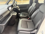 中古車にもボディーコーティング施工できます。一度ボディを磨いてから施工しますので、光沢のある綺麗な状態でお乗りいただけます。お気軽にご相談下さい。