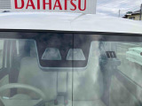 安全安心な走行のために、納車前には小さなクルマを知り尽くしたエキスパートが基本性能に関わる機能や状態を徹底的に点検しています。