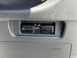 人気のオプションETC付き!高速道路の料金が優遇されます!料金所もノンストップ通過!後から付けると2万円前後はするオプションですのでお得です!
