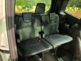 3列目シートはもちろん状態良好☆大人でもゆったりと座って頂けますので、大人数でのお出かけもラクラクです♪ご家族で、気の知れた仲間で、ドライブに行くのが楽しみですね♪