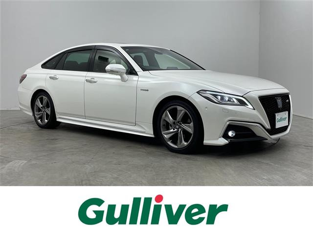 クラウン ハイブリッド 2.5 RS アドバンス 本革シート サンルーフ