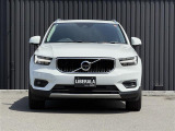 XC40 T4 AWD モメンタム 4WD サンルーフ