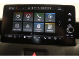 【ディスプレイオーディオ】AppleCarPlay/AndroidAuto対応。スマートフォンを接続して様々な機能をご利用いただけます。