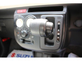 「スズキOK保証」は無料で付帯される中古車保証です。万が一の保証修理にも全国のスズキ四輪サービスネットワークがしっかり対応いたします!